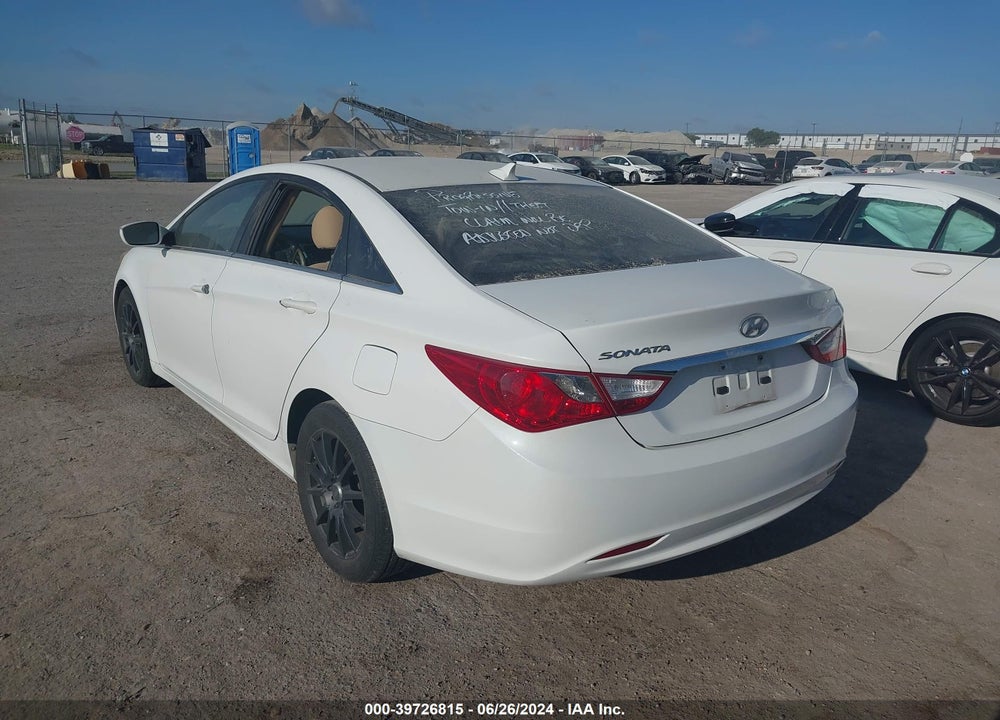 2011 HYUNDAI SONATA GLS VIN: 5NPEB4AC3BH111597