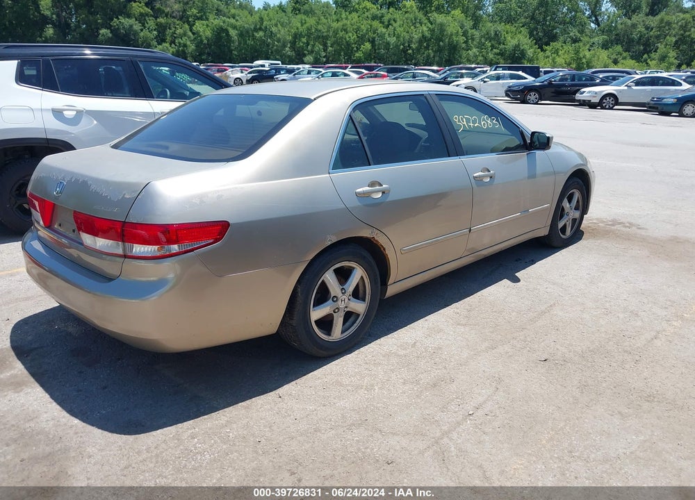 2003 HONDA ACCORD 2.4 EX VIN: JHMCM56673C061048
