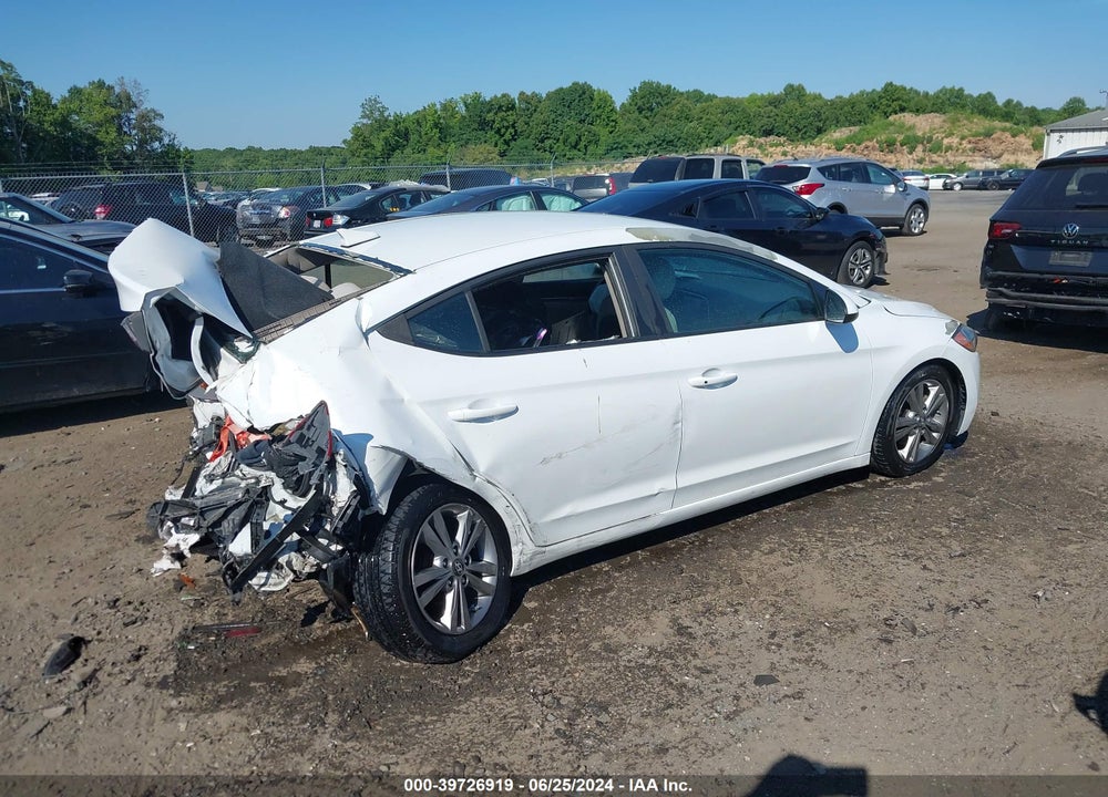 2017 HYUNDAI ELANTRA SE VIN: 5NPD84LF3HH057843
