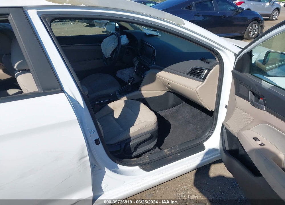 2017 HYUNDAI ELANTRA SE VIN: 5NPD84LF3HH057843