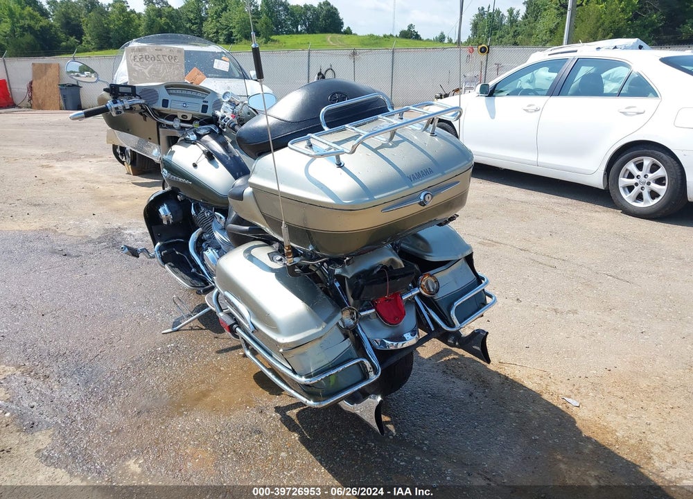 2001 YAMAHA XVZ13 TF VIN: JYAVP04EX1A004460