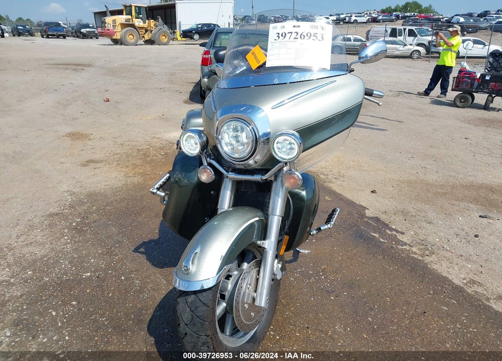 2001 YAMAHA XVZ13 TF VIN: JYAVP04EX1A004460
