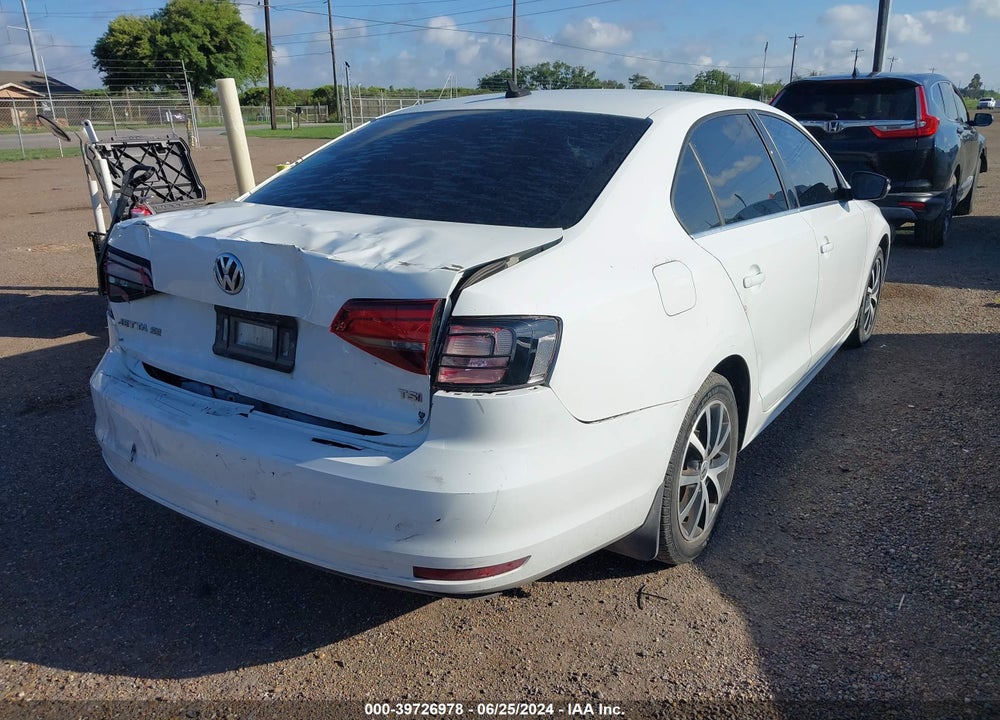 2017 VOLKSWAGEN JETTA 1.4T SE VIN: 3VWDB7AJ0HM271416