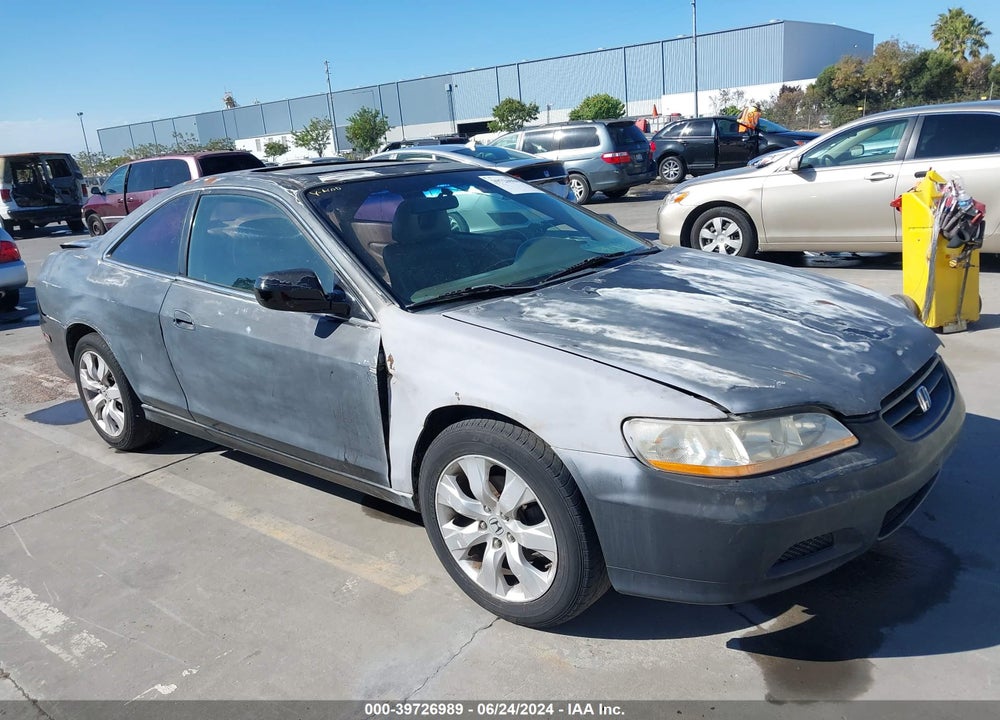 2001 HONDA ACCORD 3.0 EX VIN: 1HGCG22521A009180