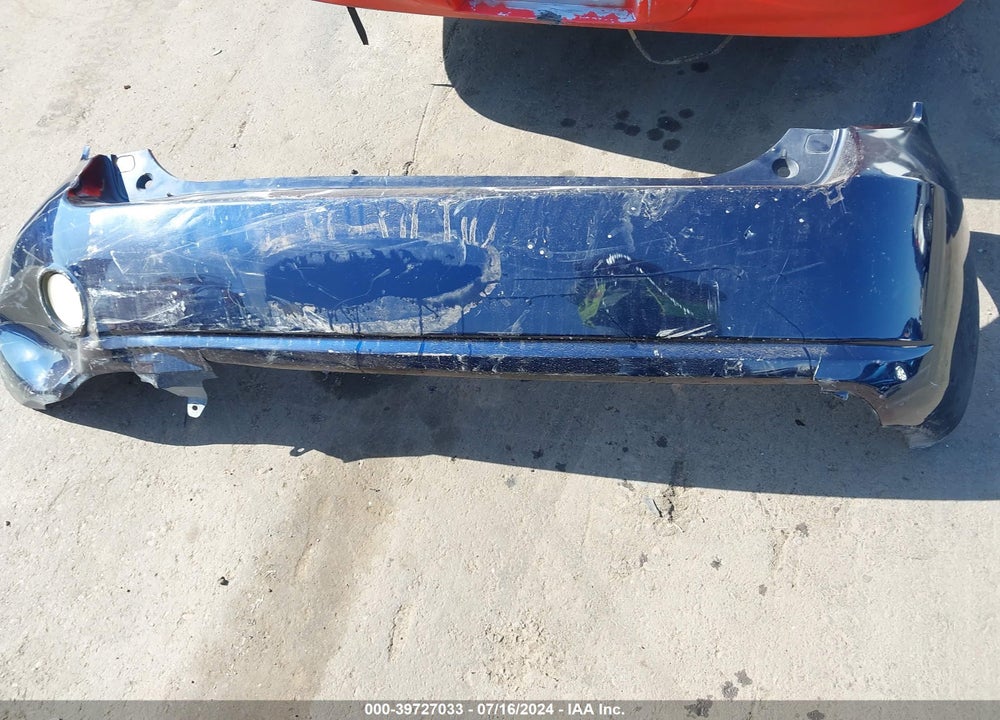 2008 SCION XB VIN: JTLKE50E981060355