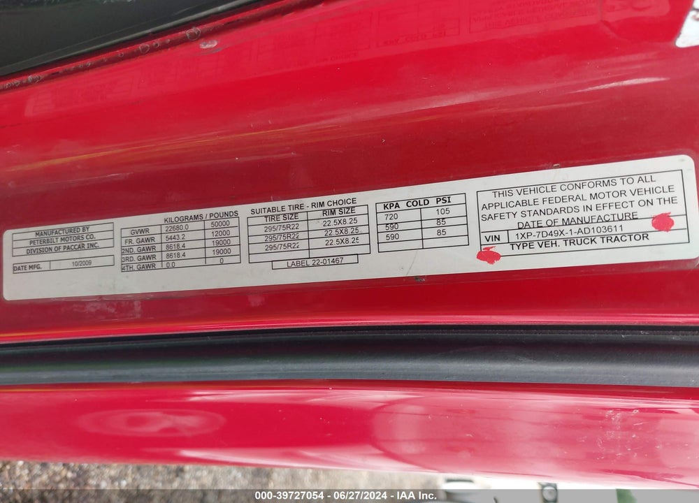 2010 PETERBILT 387 VIN: 1XP7D49X1AD103611
