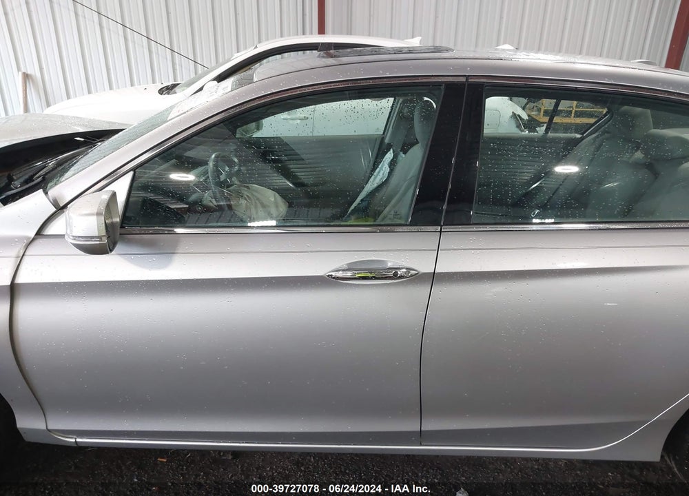2015 HONDA ACCORD EX-L V-6 VIN: 1HGCR3F87FA025337