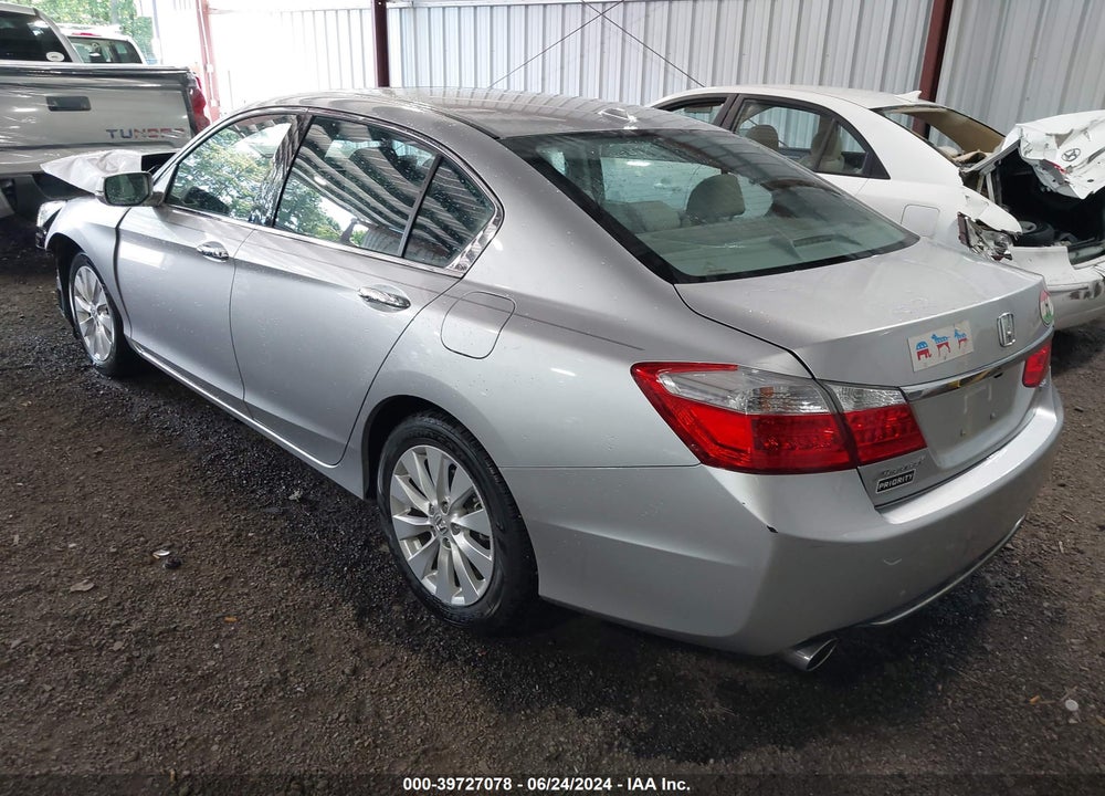 2015 HONDA ACCORD EX-L V-6 VIN: 1HGCR3F87FA025337
