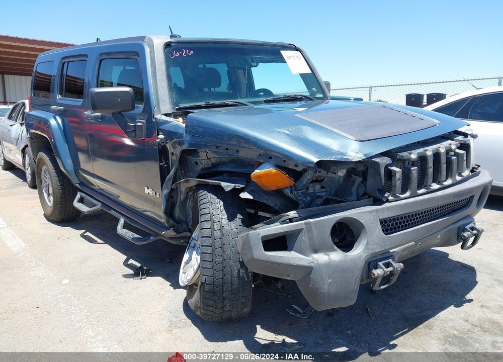 2006 HUMMER H3 SUV VIN: 5GTDN136968197102