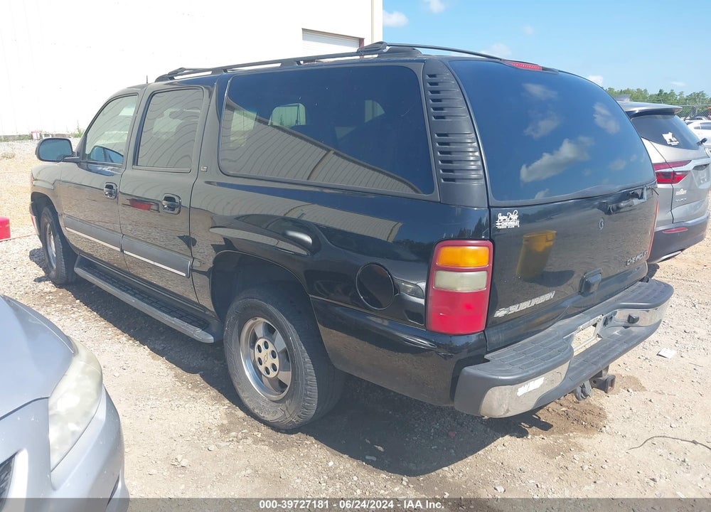 2002 CHEVROLET SUBURBAN 1500 LT VIN: 1GNEC16Z82J308742