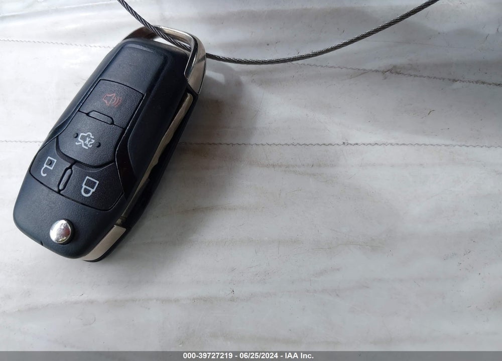 2013 FORD FUSION S VIN: 3FA6P0G72DR108351