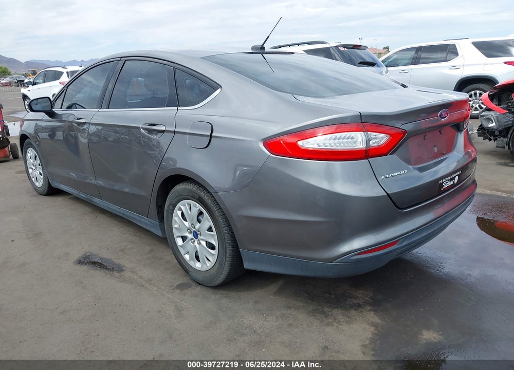 2013 FORD FUSION S VIN: 3FA6P0G72DR108351