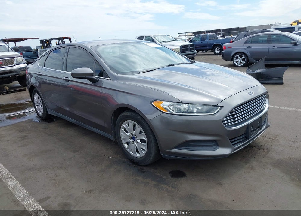 2013 FORD FUSION S VIN: 3FA6P0G72DR108351