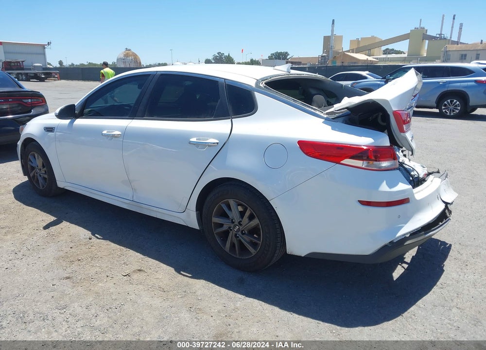 2019 KIA OPTIMA LX VIN: 5XXGT4L36KG298588