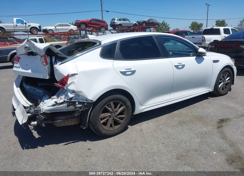 2019 KIA OPTIMA LX VIN: 5XXGT4L36KG298588