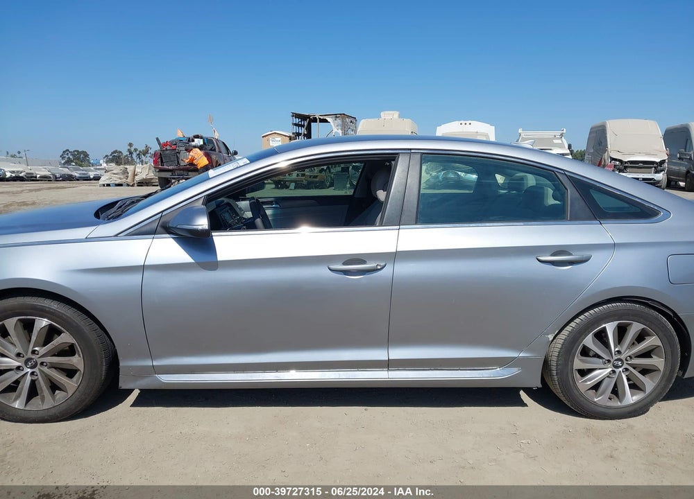 2015 HYUNDAI SONATA SPORT VIN: 5NPE34AF7FH064183
