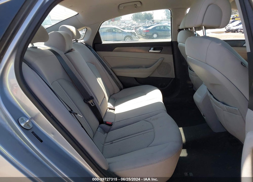 2015 HYUNDAI SONATA SPORT VIN: 5NPE34AF7FH064183