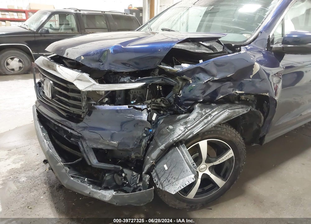 2023 HONDA RIDGELINE RTL-E VIN: 5FPYK3F74PB002825