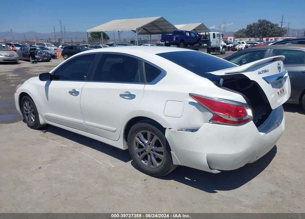 2015 NISSAN ALTIMA 2.5 S VIN: 1N4AL3AP6FC221138