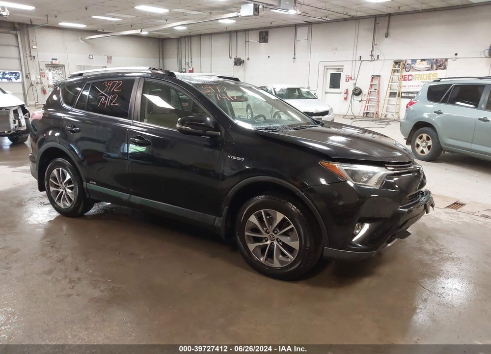 2016 TOYOTA RAV4 HYBRID XLE VIN: JTMRJREV4GD008036