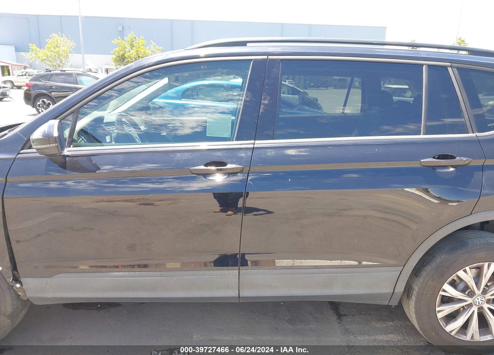 2019 VOLKSWAGEN TIGUAN 2.0T S VIN: 3VV0B7AX4KM135966
