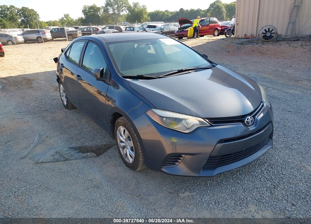 2015 TOYOTA COROLLA LE VIN: 5YFBURHE8FP329464