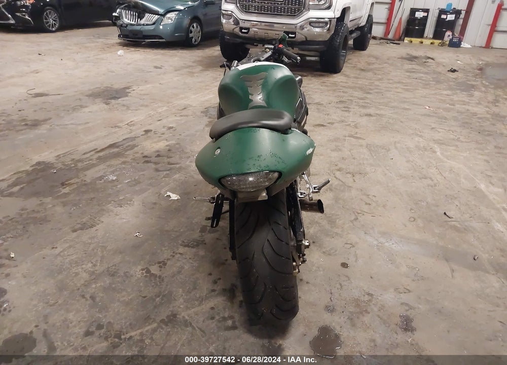 2003 SUZUKI GSX1300 R VIN: JS1GW71A732106624