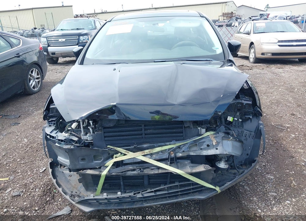 2017 FORD FOCUS SEL VIN: 1FADP3H24HL229298