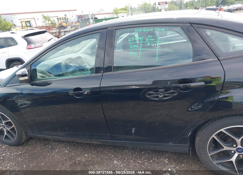 2017 FORD FOCUS SEL VIN: 1FADP3H24HL229298