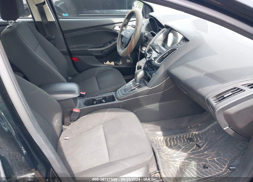 2017 FORD FOCUS SEL VIN: 1FADP3H24HL229298