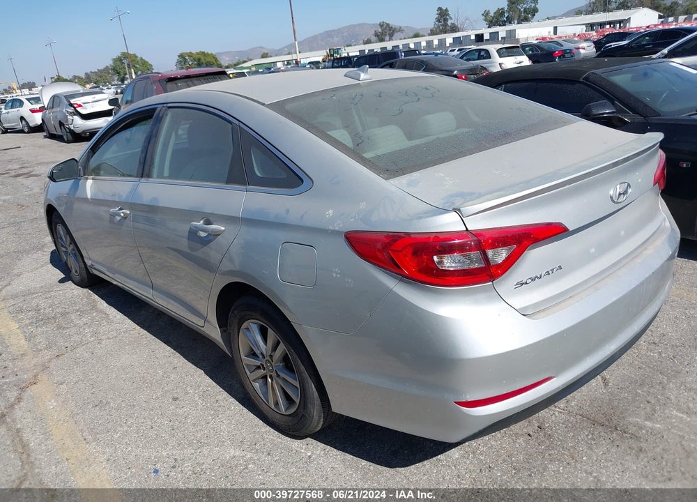 2016 HYUNDAI SONATA SE VIN: 5NPE24AF7GH272939