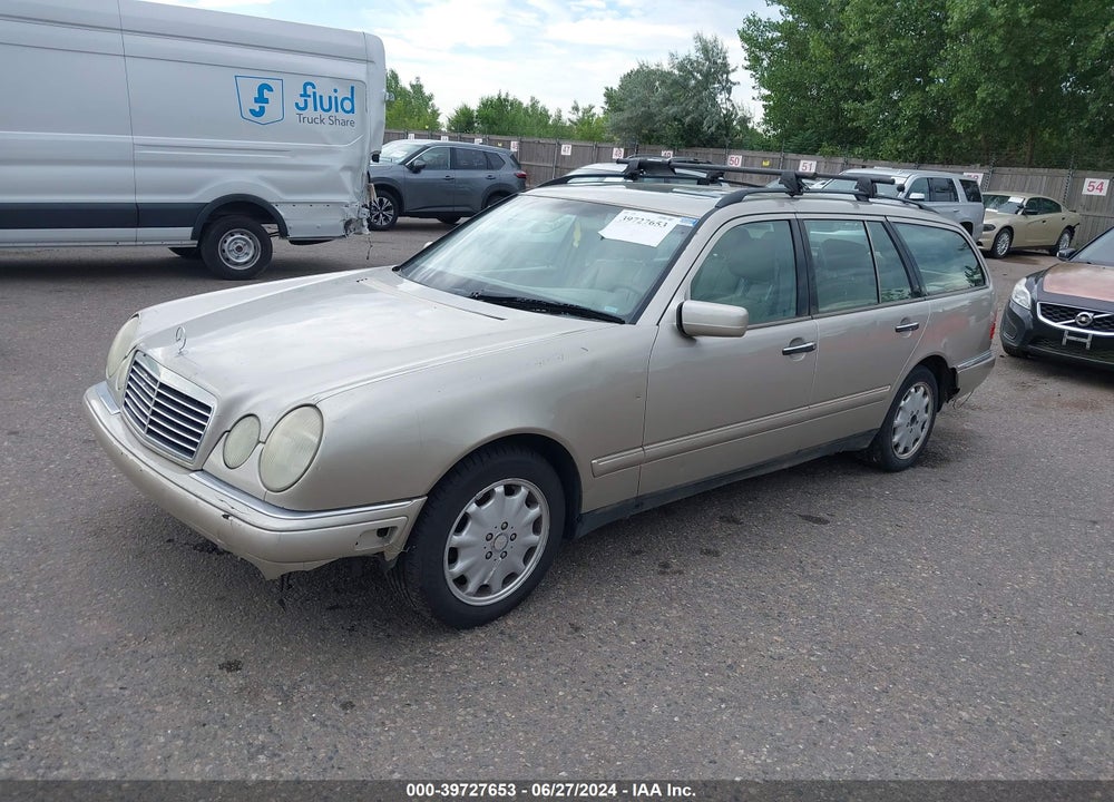 1999 MERCEDES-BENZ E 320 AWD VIN: WDBJH82F5XX018233