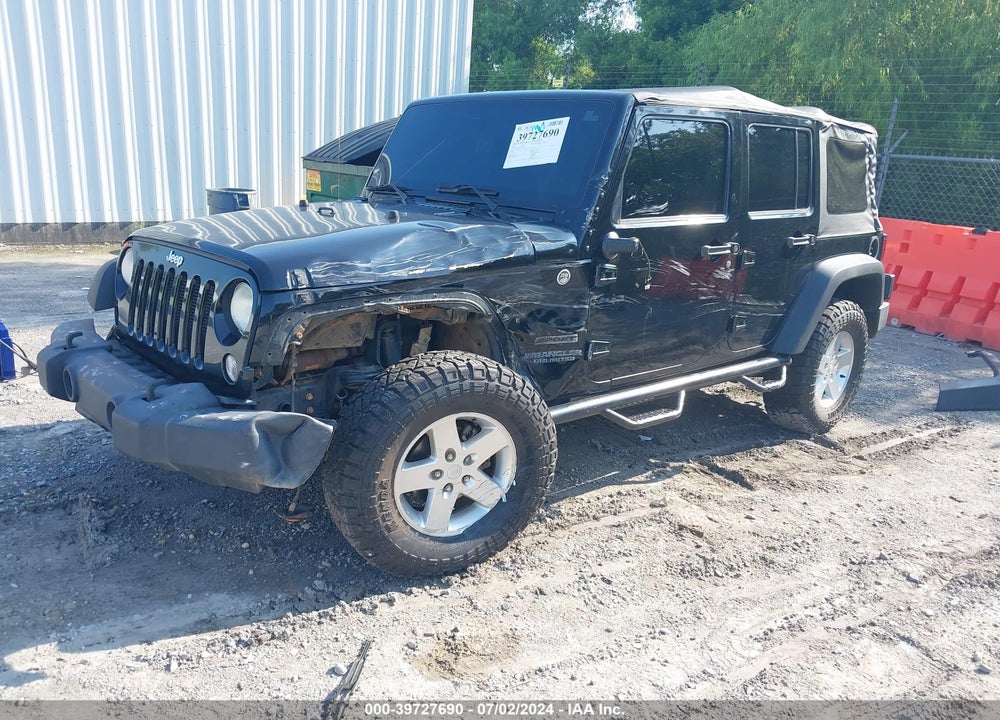 2014 JEEP WRANGLER UNLIMITED SPORT VIN: 1C4HJWDG2EL195521
