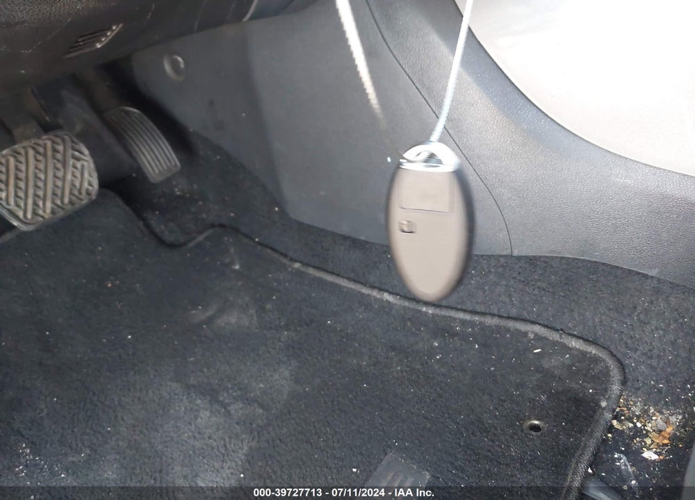 2011 NISSAN JUKE SV VIN: JN8AF5MV1BT015229
