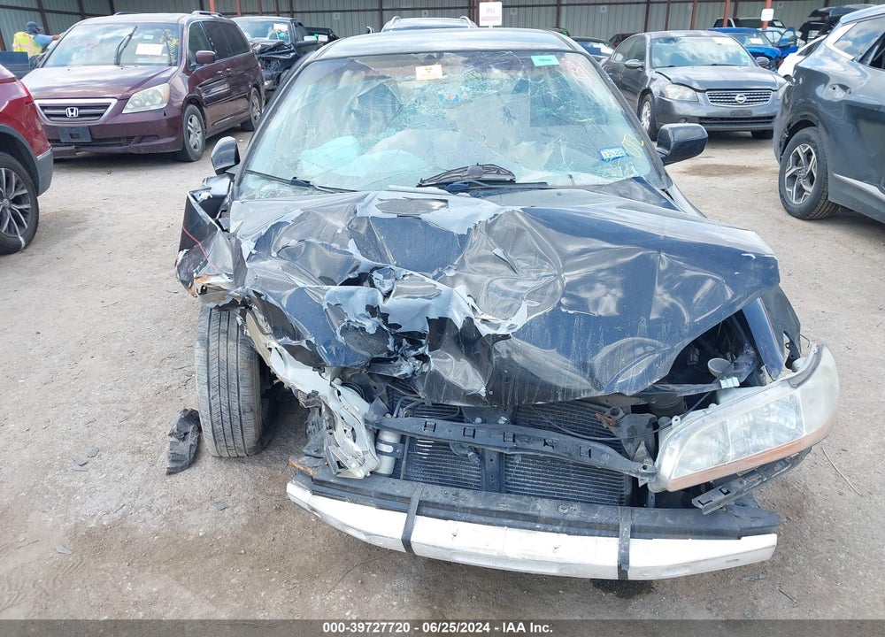 2001 HONDA ACCORD 2.3 LX VIN: 3HGCG56441G700084