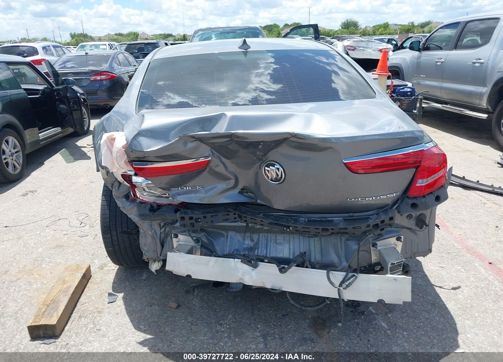 2018 BUICK LACROSSE ESSENCE VIN: 1G4ZP5SS4JU128827