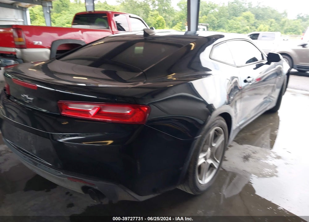 2017 CHEVROLET CAMARO 1LT VIN: 1G1FB1RSXH0186620