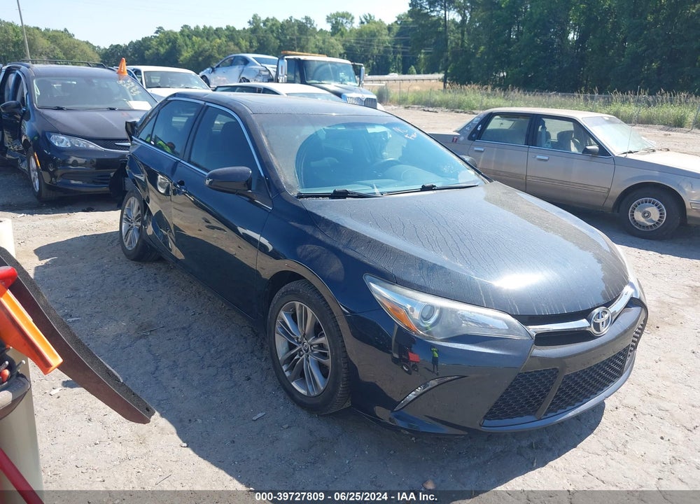 2015 TOYOTA CAMRY SE VIN: 4T1BF1FK7FU498569