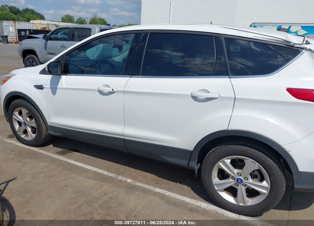 2015 FORD ESCAPE SE VIN: 1FMCU0G70FUB25159