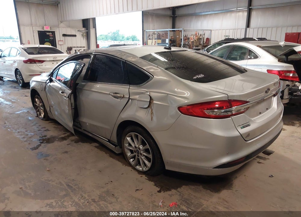 2017 FORD FUSION VIN: 3FA6P0PUXHR372400