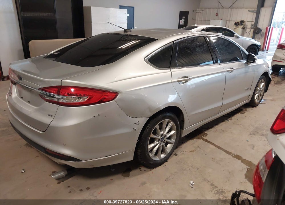 2017 FORD FUSION VIN: 3FA6P0PUXHR372400