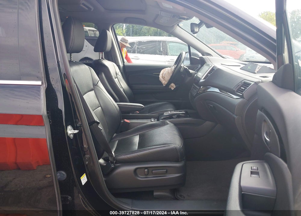 2016 HONDA PILOT ELITE VIN: 5FNYF6H04GB059010