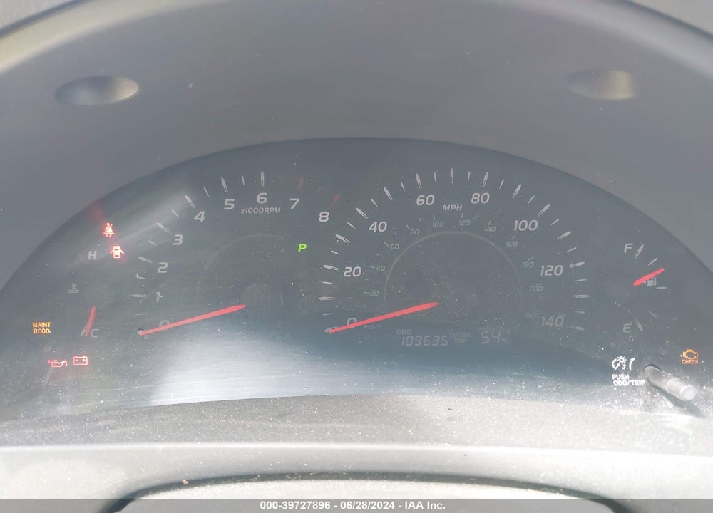 2008 TOYOTA CAMRY LE VIN: 4T4BE46KX8R040179