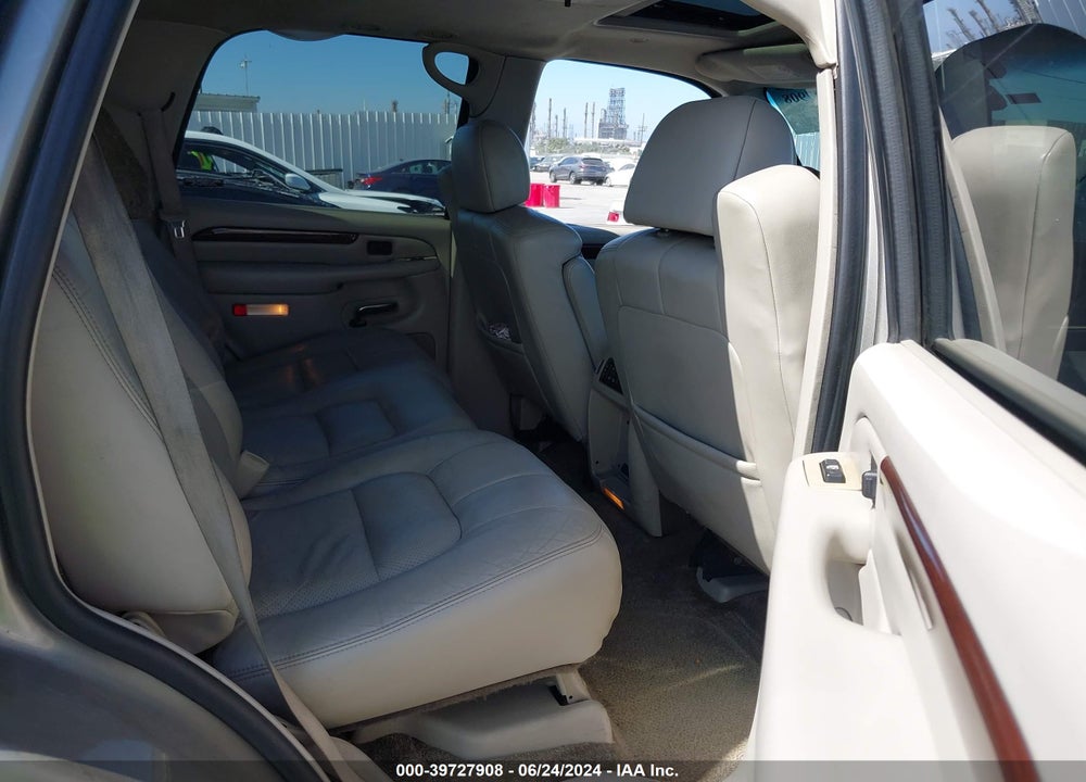 2002 CADILLAC ESCALADE STANDARD VIN: 1GYEK63N52R109895