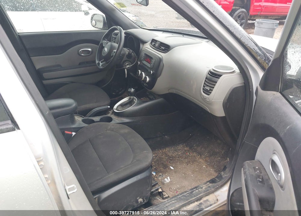 2016 KIA SOUL VIN: KNDJN2A20G7865991