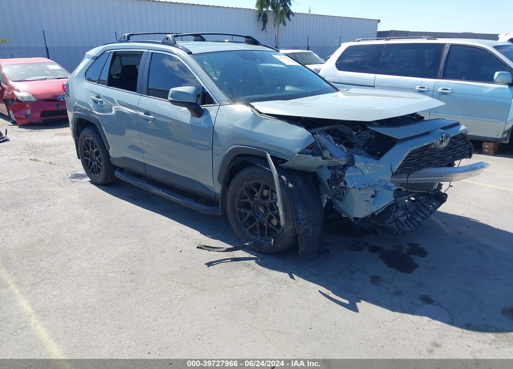 2020 TOYOTA RAV4 XLE VIN: 2T3W1RFV5LW072889