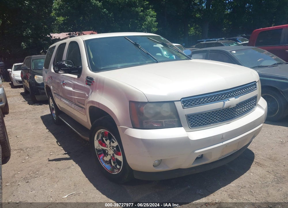 2008 CHEVROLET TAHOE LTZ VIN: 1GNFC13078R217577