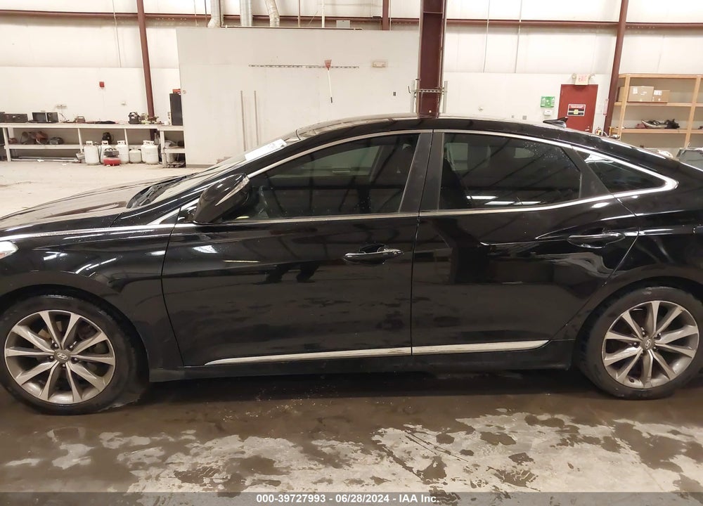 2015 HYUNDAI AZERA VIN: KMHFG4JG0FA453400