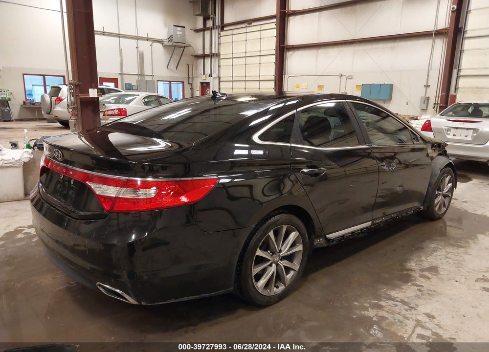 2015 HYUNDAI AZERA VIN: KMHFG4JG0FA453400