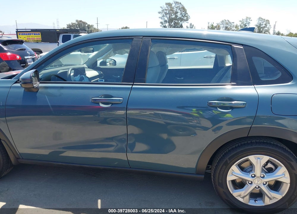 2024 HONDA HR-V 2WD LX VIN: 3CZRZ1H30RM757311